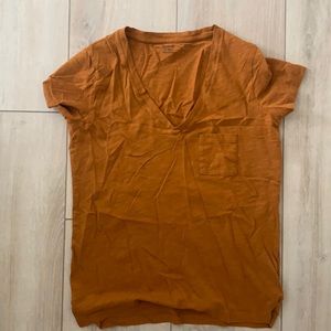 Madewell V neck pocket Tee- burnt Orange size XXS